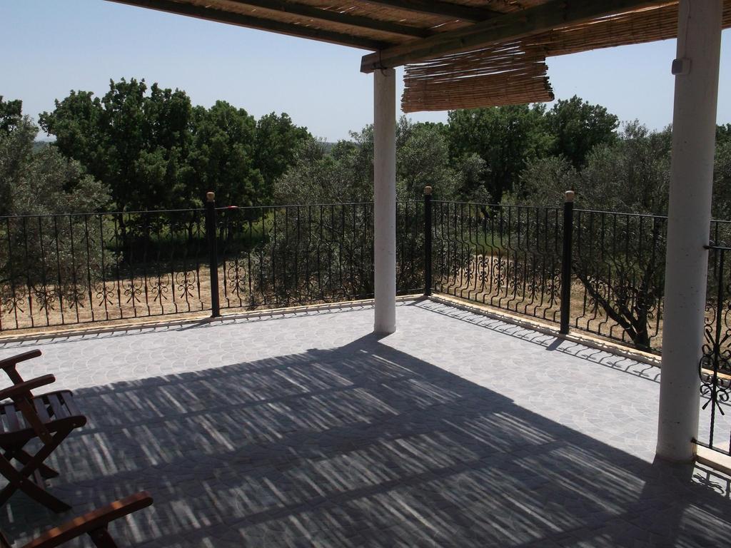 Geyikli Herrara מראה חיצוני תמונה